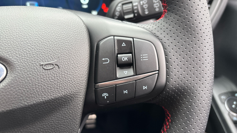 Ford Kuga 1.5 EcoBoost ST-Line X 5dr Petrol Estate